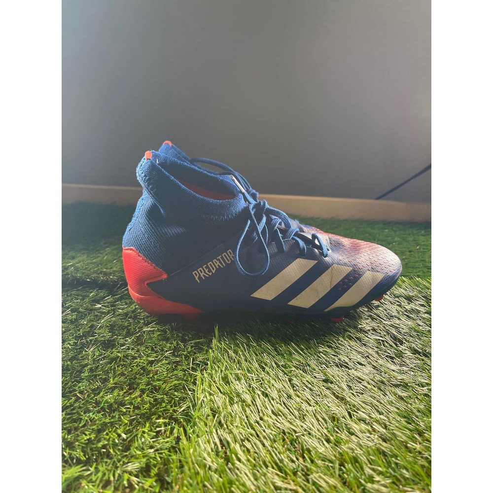 ADIDAS PREDATOR 20.3 Firm Ground Youth Soccer Cleats Sz 4 EG0953
